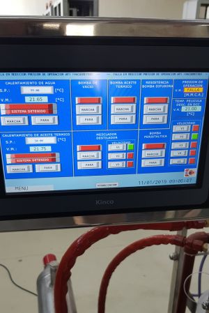 Destilador de Laboratorio para Industria Química